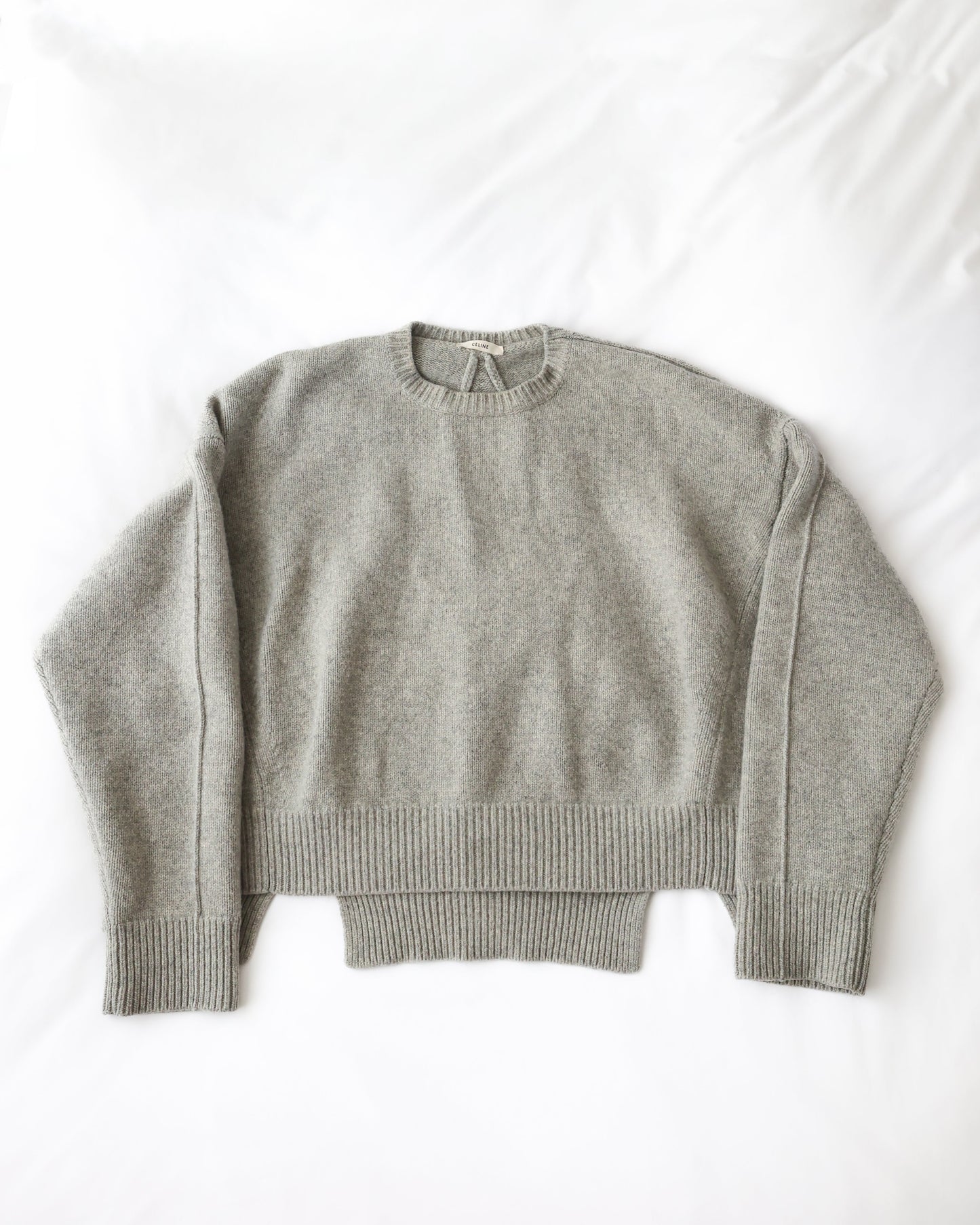 Old Céline by Phoebe Philo Fall Winter 2013 Runway FW13 Oversized Grey Wool Cashmere Sweater v back design