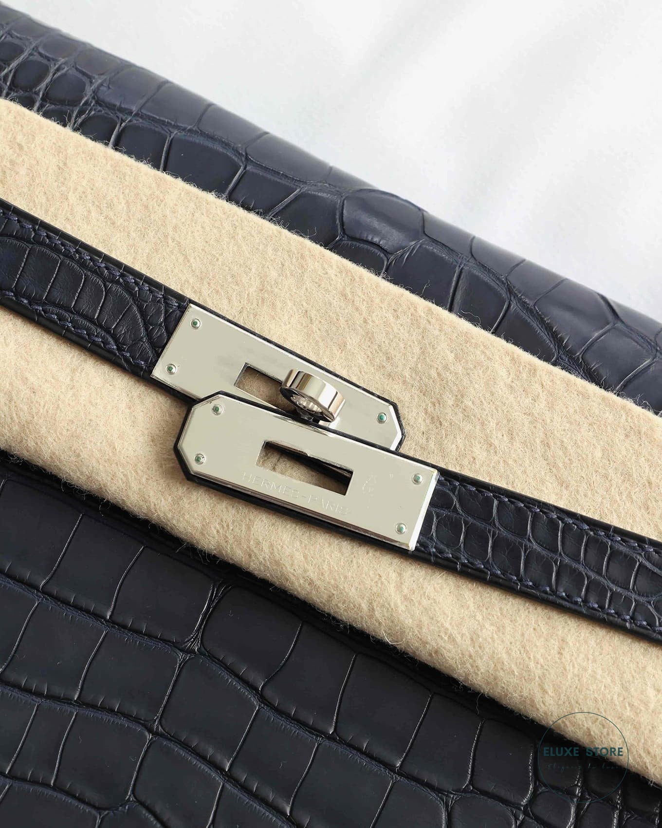 Hermès Kelly Depeche 25 Blue Nuit Matte Alligator Pochette Crocodile Skin Clutch Bag | ELUXE STORE